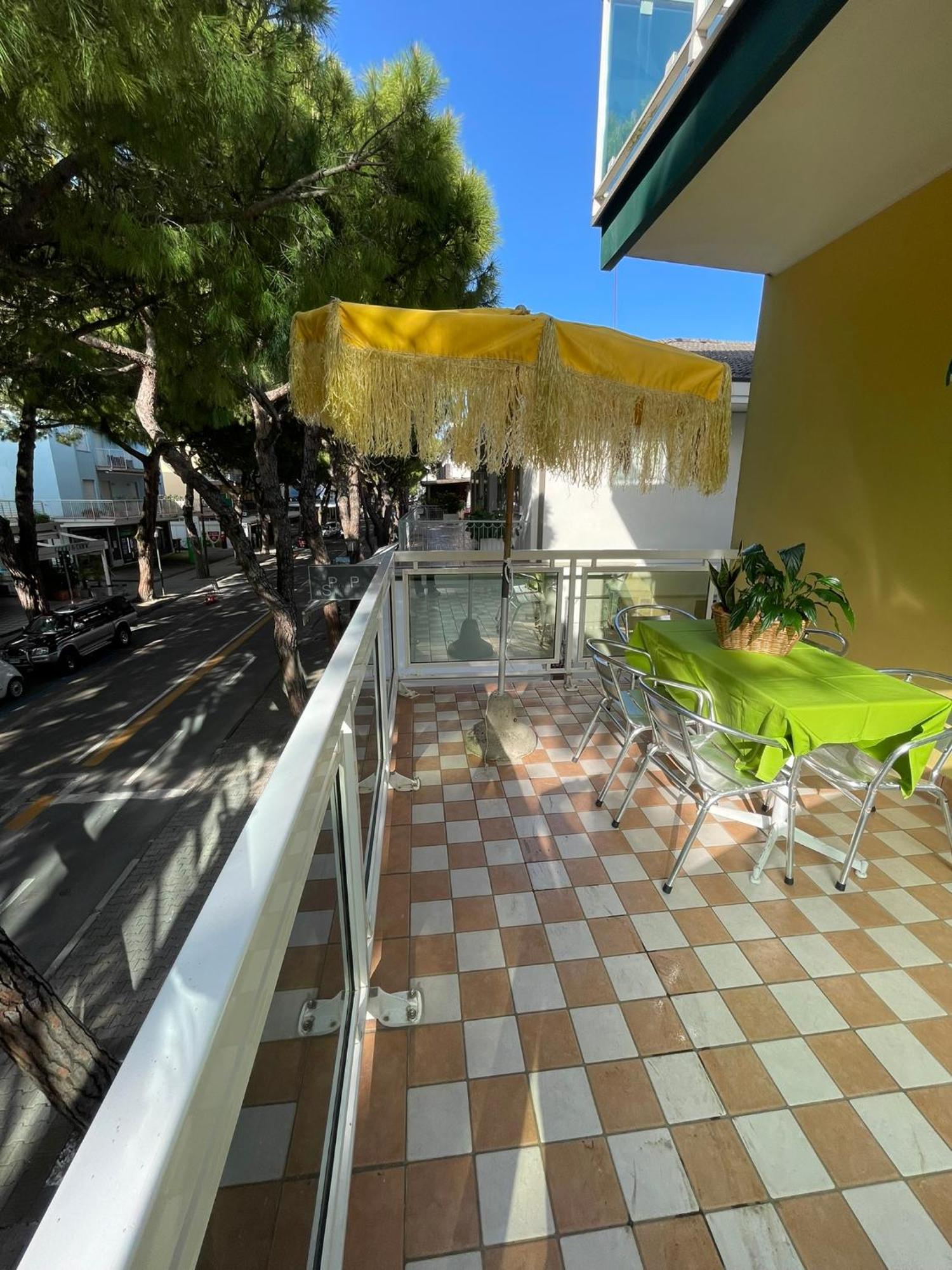 Appartamenti Residence Foscolo Lido di Jesolo Exterior foto